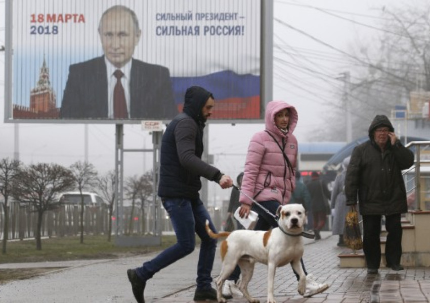Путин на прага на нов мандат: Русия избира президент  