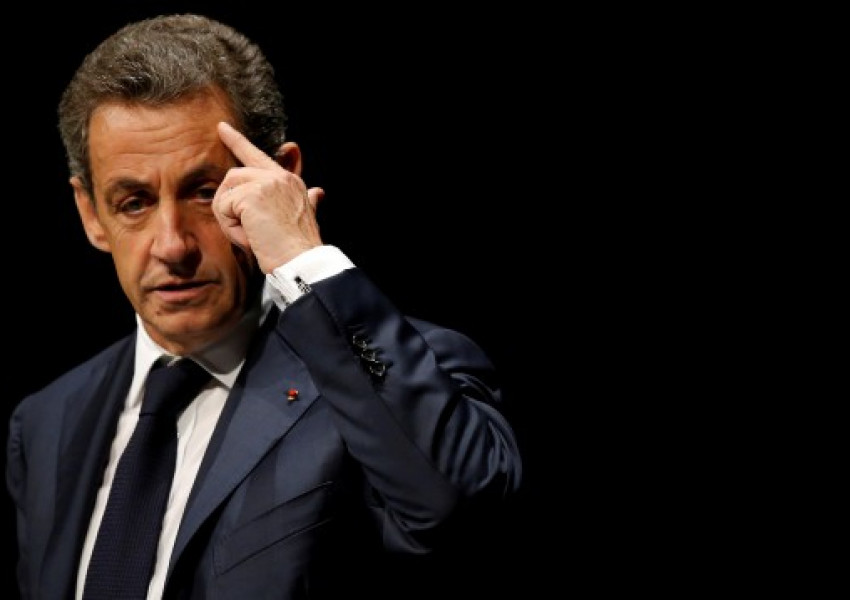 Арестуваха и разпитваха Никола Саркози  