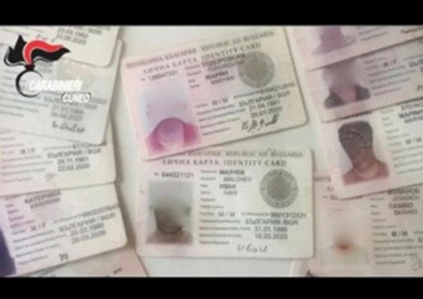 Македонци с фалшиви български паспорти на работа в Италия  