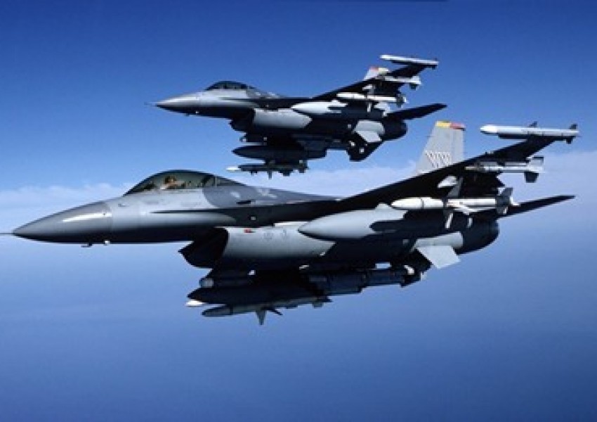 Американски самолети патрулират над българското небе