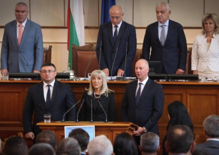 Депутатите избраха новите министри 