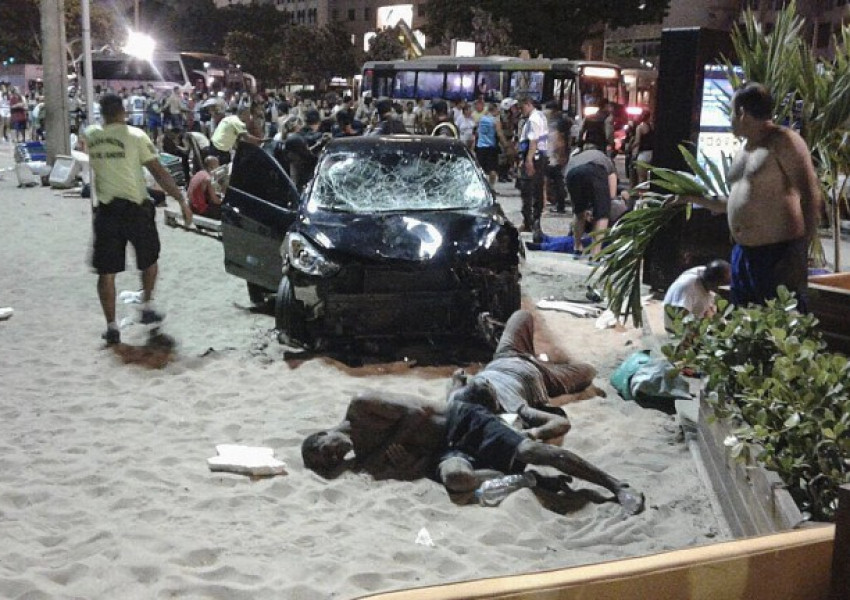 Кола се вряза в тълпа в Рио де Жанейро, загина бебе