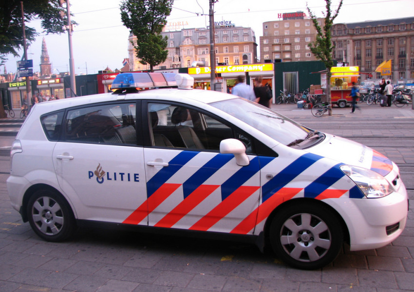 Масова стрелба в Амстердам, има ранени