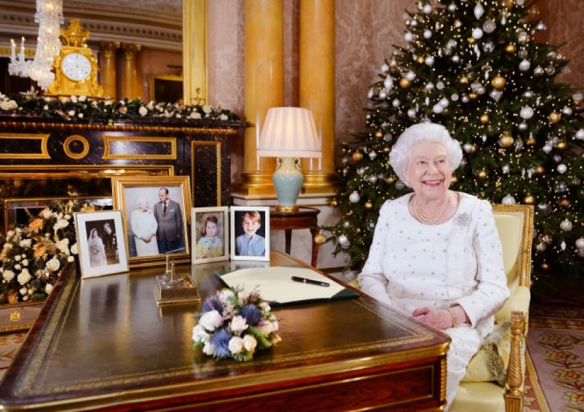 Какво подари за Коледа Меган Маркъл на кралица Елизабет II (СНИМКА)