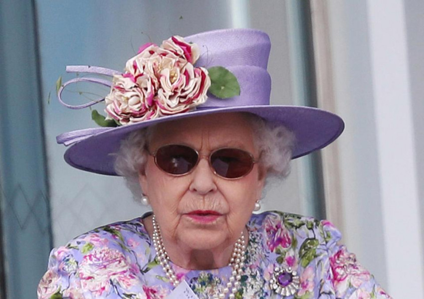 Разкриха защо Кралицата носи слънчеви очила