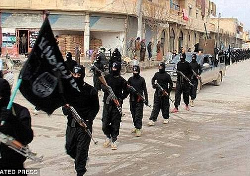 "Ислямска държава" екзекутира детето на джихадист, избягал от фронта