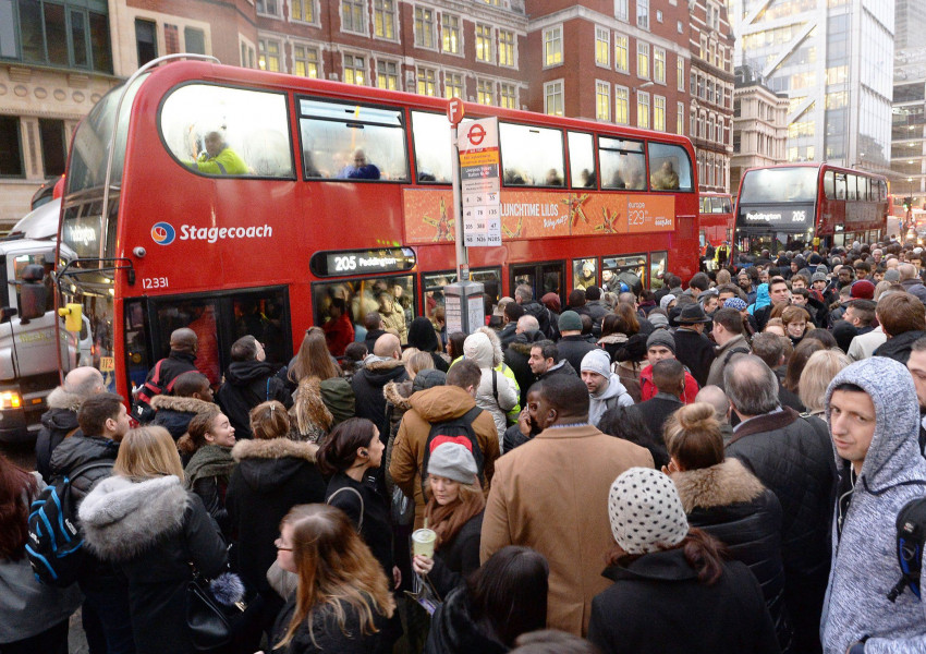 Хаос в Лондон заради стачката на метрото (СНИМКИ)