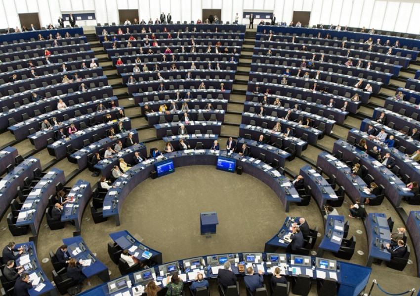 ЕП ще обсъди намаляването на броя на евродепутатите заради напускането на Великобритания