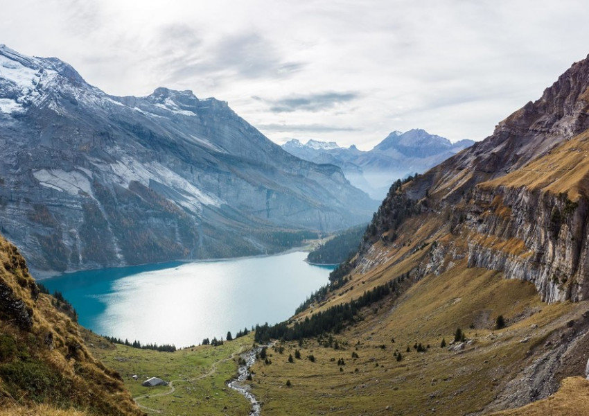 Топенето на ледниците доведе до появата на няколкостотин нови езера в Алпите.