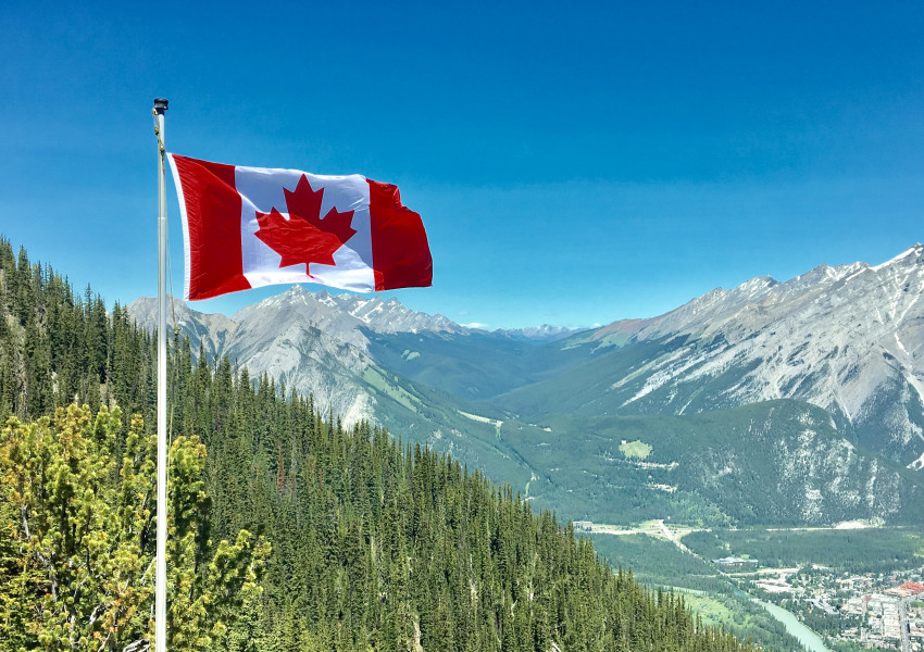 Канада въвежда още ограничения за пристигащите в страната