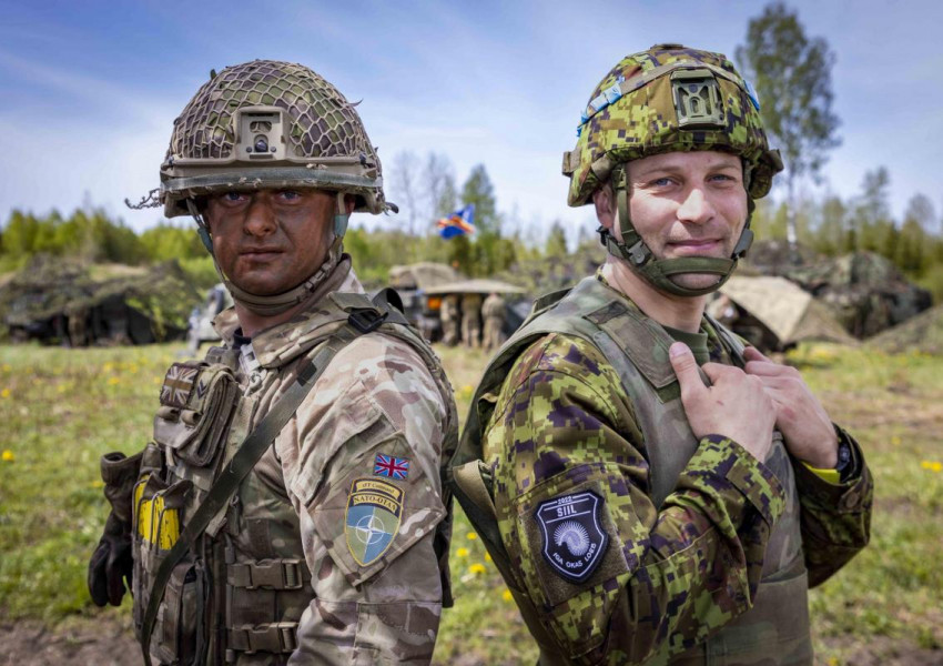 Естония поиска от Великобритания да увеличи разходите си за отбрана и да не отзовава британските военни части намиращи се в Прибалтийската държава, а да изпрати дори още