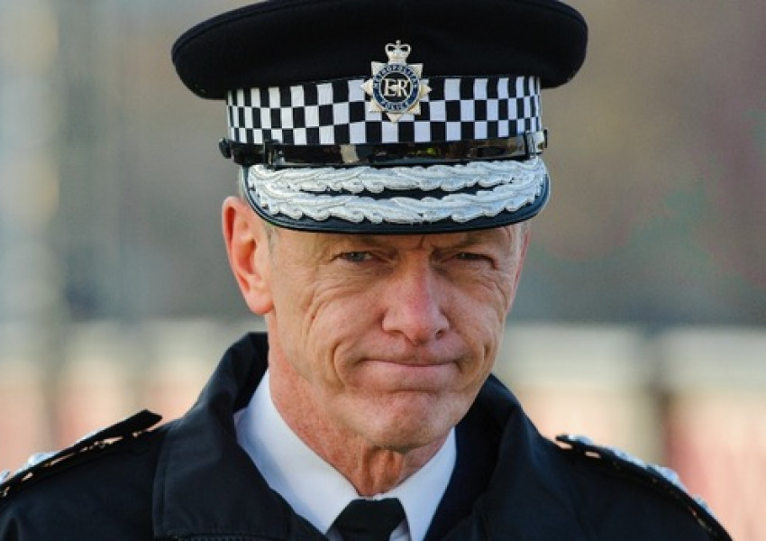 Шефът на лондонската полиция: Разследваме значими обществени фигури