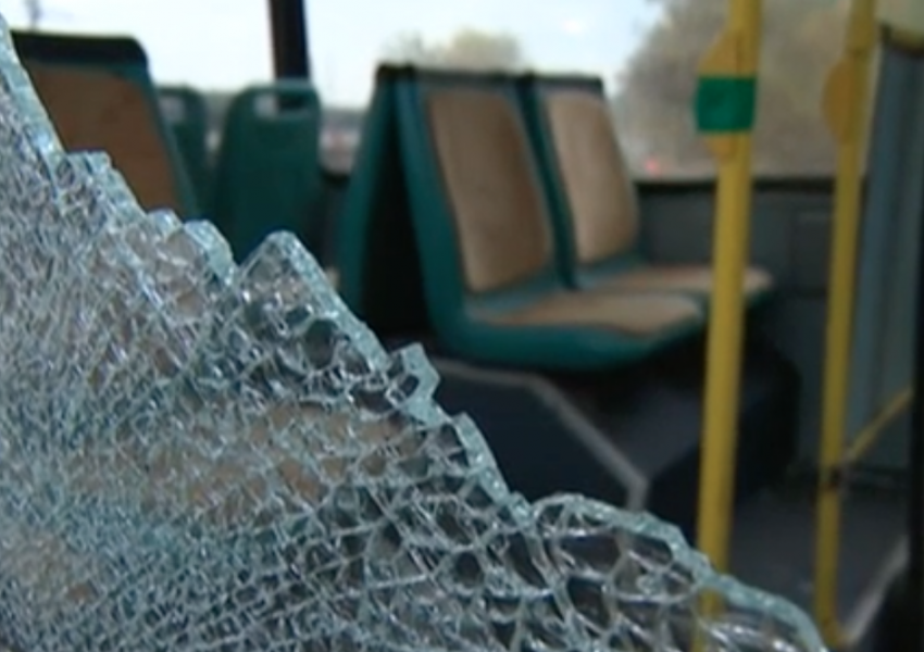 Тежка катастрофа между ТИР и автобус в София, 7 пострадали