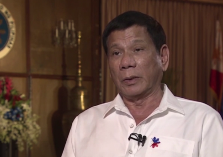 Президентът на Филипините сексуално насилван от свещеник като дете