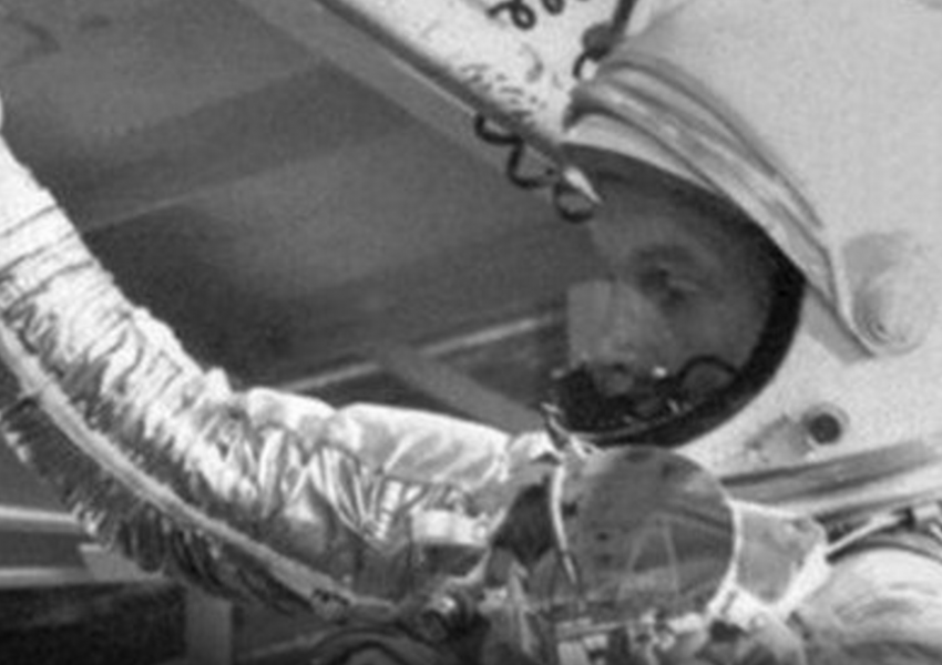 Почина астронавтът Джон Глен