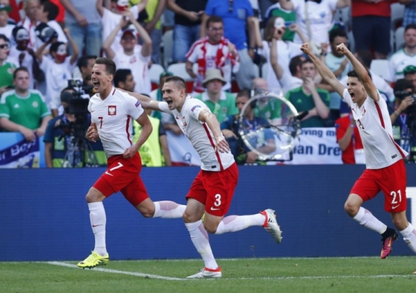 Полша с пестелива победа над Северна Ирландия 