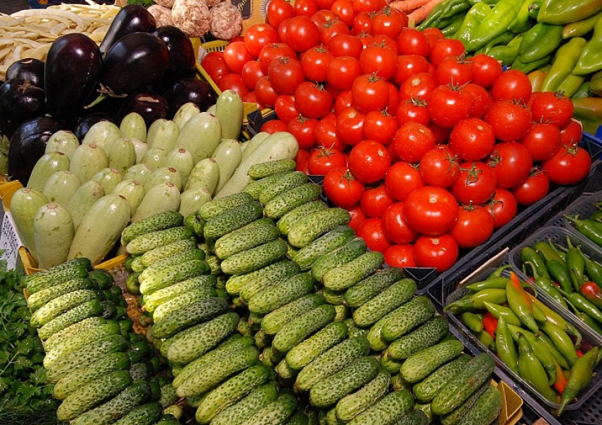 Българските зеленчуци изчезнаха от пазарите