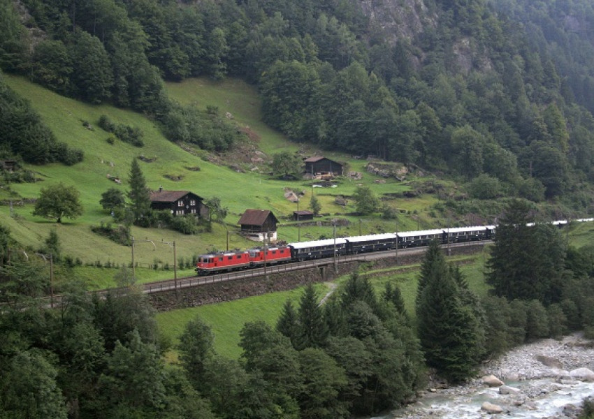 За първи път след войната - влак тръгва от Сърбия до Косово