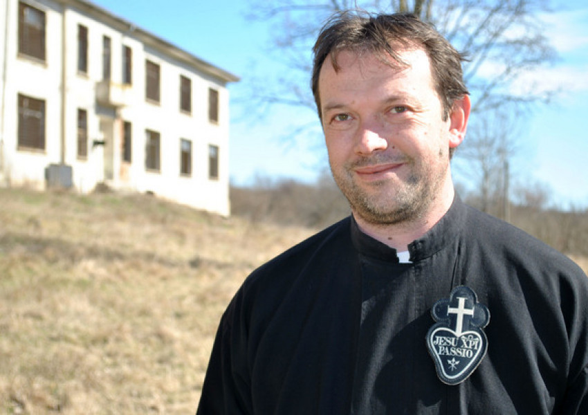 Защо един италиански свещеник си тръгна огорчен от България
