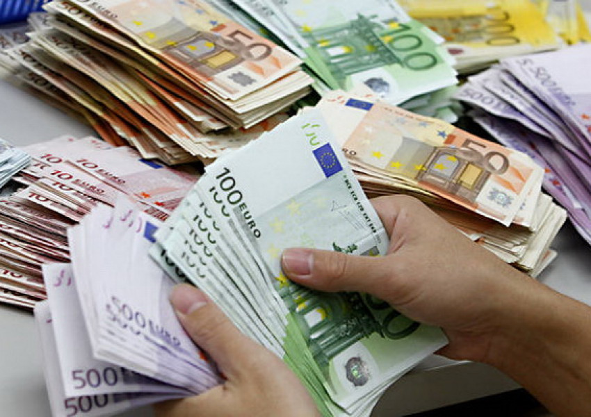 Защо България не трябва да приема еврото