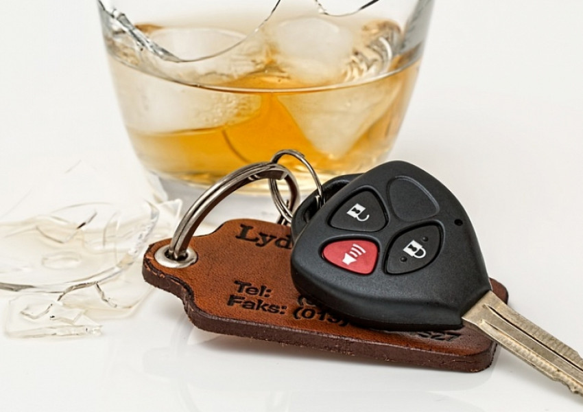 Колко време след консумация на алкохол можем да шофираме