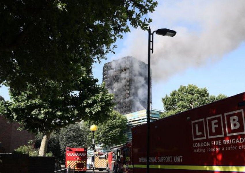 Потушен е големият пожар в Лондон 