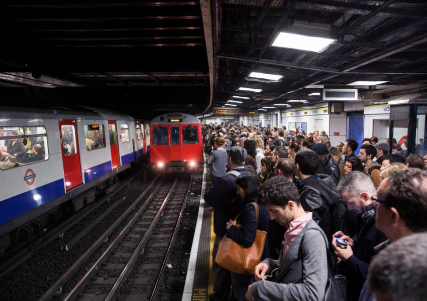 24-часова стачка блокира метрото