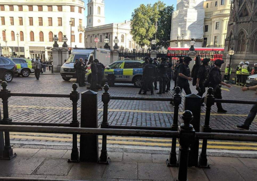 Евакуираха метро станция в централен Лондон след сигнал за бомба (ВИДЕО)