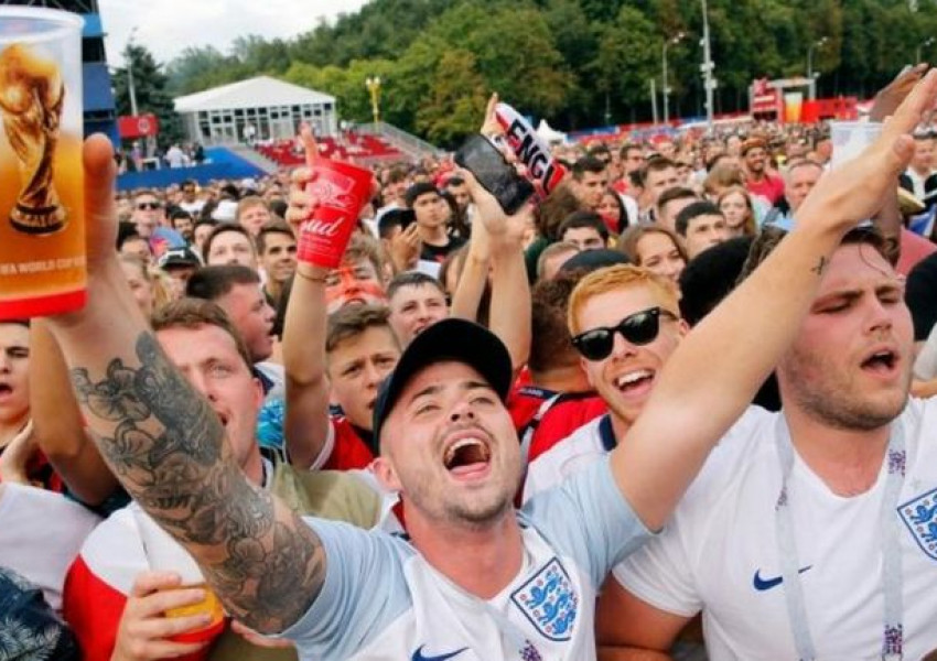 Горещото лято и футболът изстреляха британската икономика нагоре