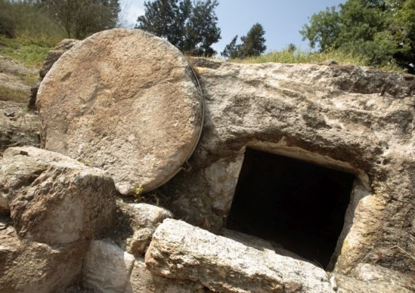 Отвориха гроба на Исус Христос в Йерусалим за първи път
