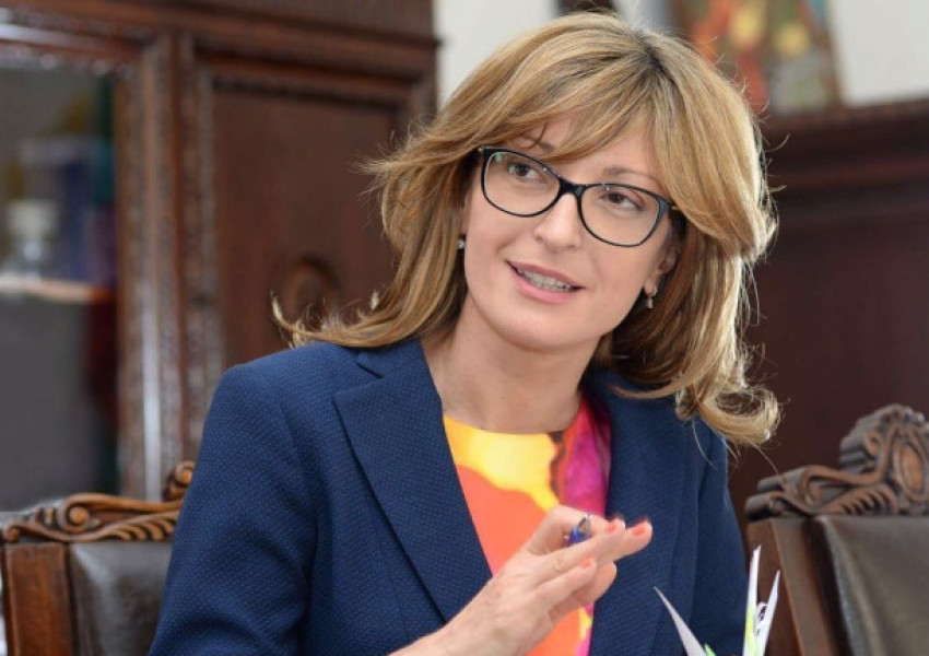 Външният министър с важно съобщение към българите на Острова