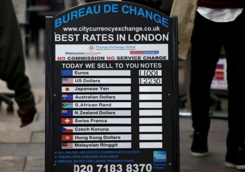 Британски летища продават 1 паунд за 1 евро 