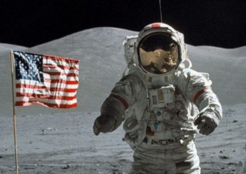 50 години по-късно: Теории на конспирацията съпътстват кацането на Аполо 11 на Луната