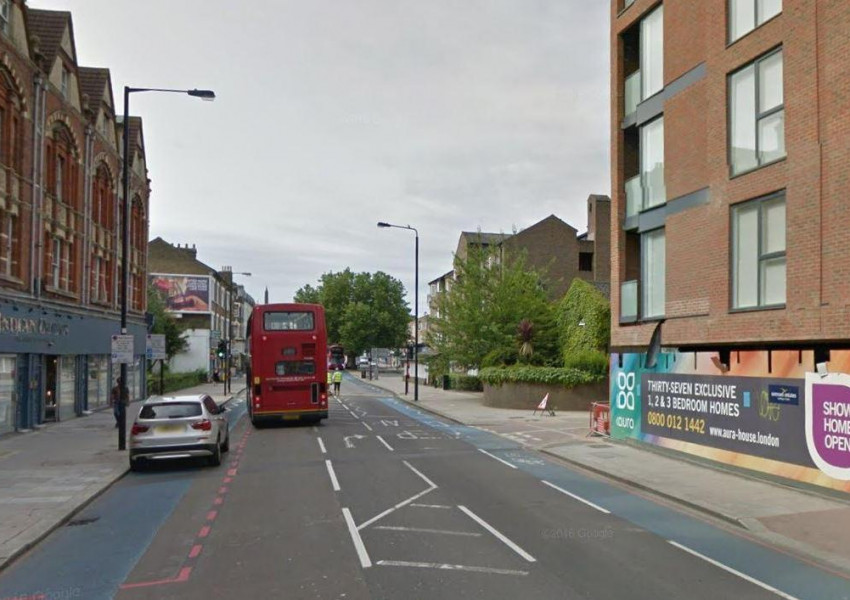 Мъж изнасили 81-годишна жена в Южен Лондон