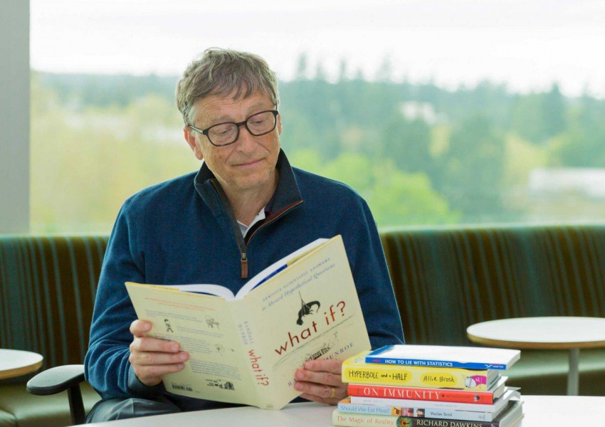 Бил Гейтс е на път да стане първият трилионер в света
