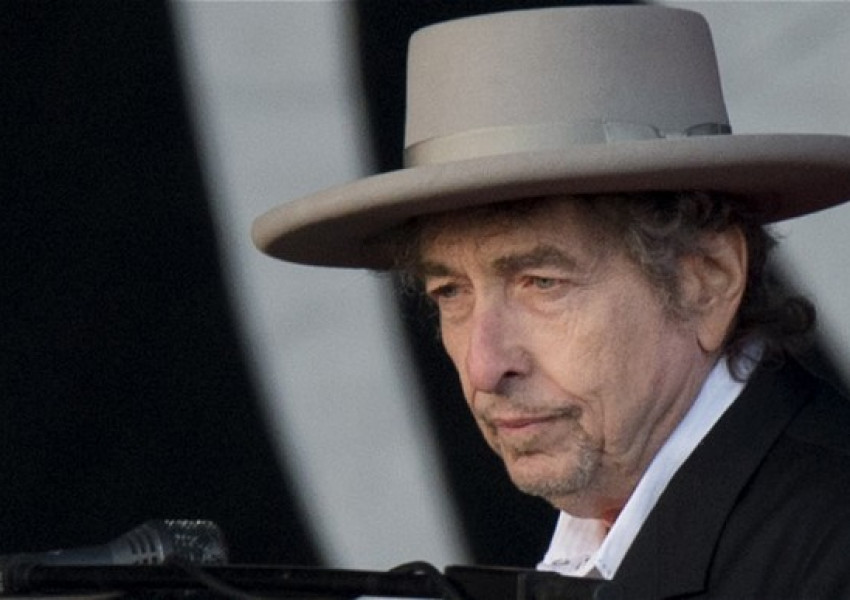 Вижте емоционалната реч на Боб Дилън за Нобела!