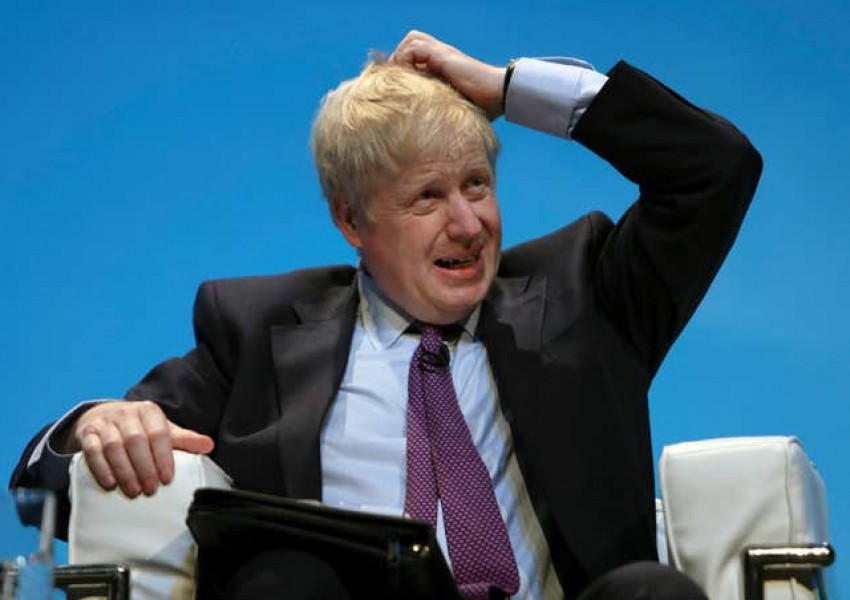 Борис Джонсън държи на Брекзит в срок, отказва коментар за личния си живот