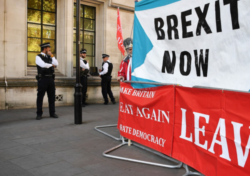 Лондон иска забрана на отлагането на "Брекзит"
