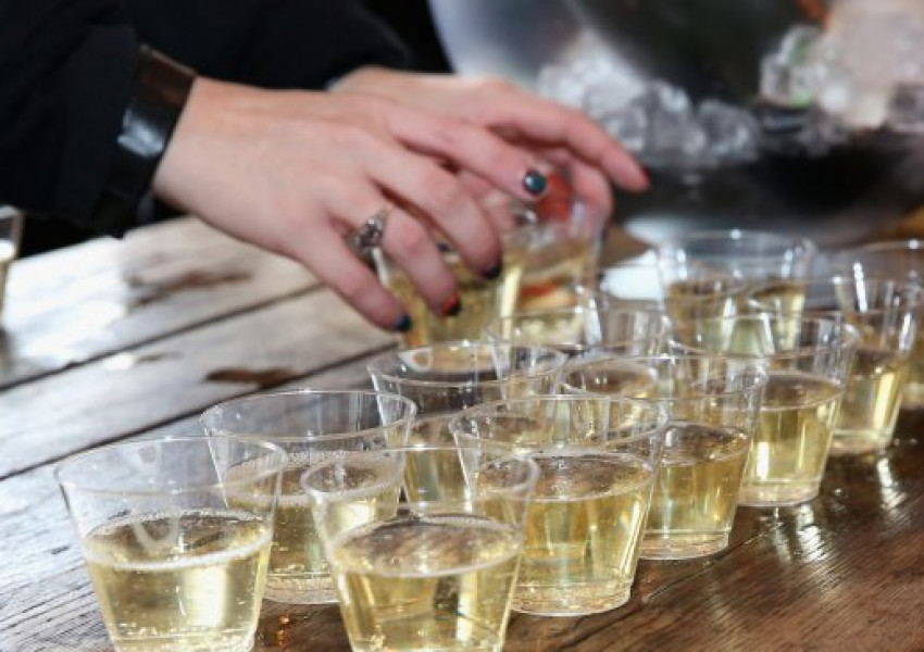 Британски учени доказаха: Алкохолът предпазва от грип! 