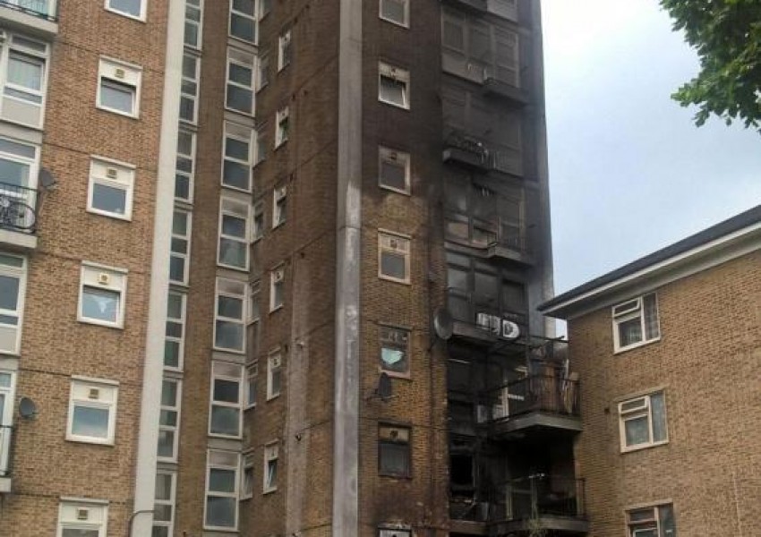 50 евакуирани след пожар в 16-етажна сграда в "Брикстън"