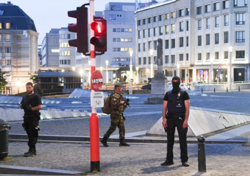 Гръмнатият атентатор от Брюксел носел бомба в куфар