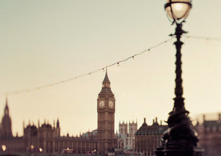 Прекрасната Темза - един от символите на Лондон (СНИМКИ)