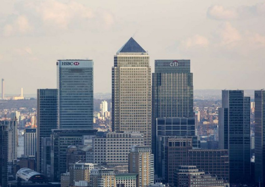 Ще могат ли британските банки да обслужват европейски клиенти след "Брекзит"?