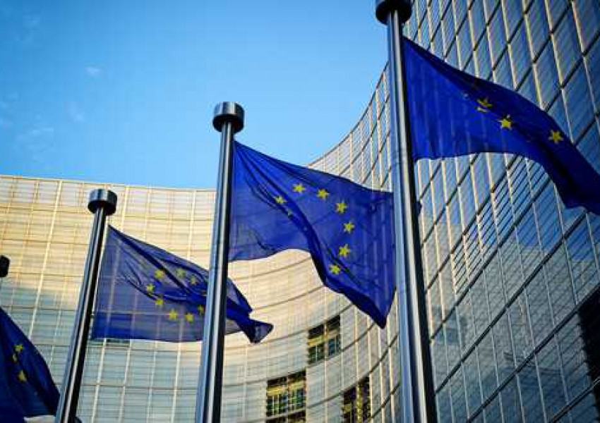 ЕС осъди новия руски закон, определящ международните медии като "чужди агенти"