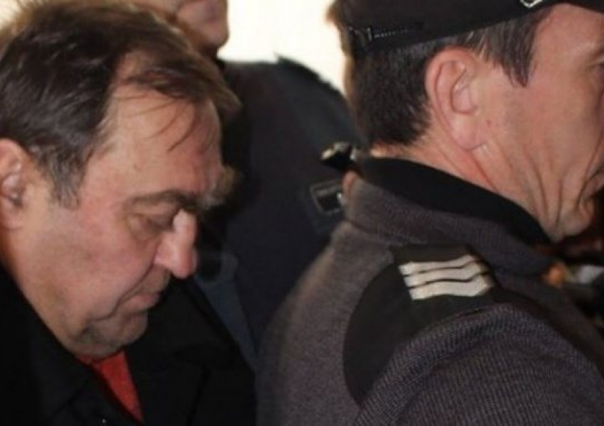 Шофьорът на кмета Евстатиев чистил след изнасилването на момичето (ВИДЕО)