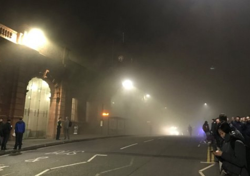 Пожар в Нотингам, едва не изгоря гарата