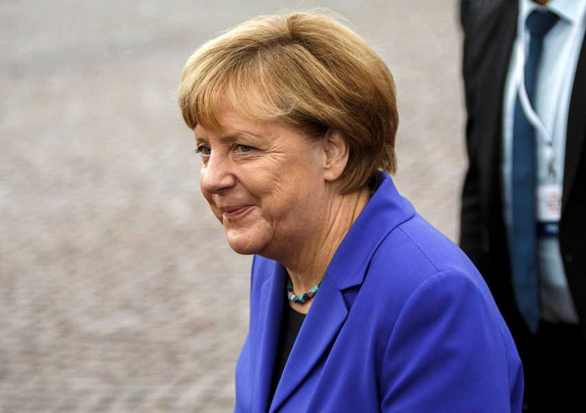 Меркел ще се кандидатира за канцлер за 4-ти път