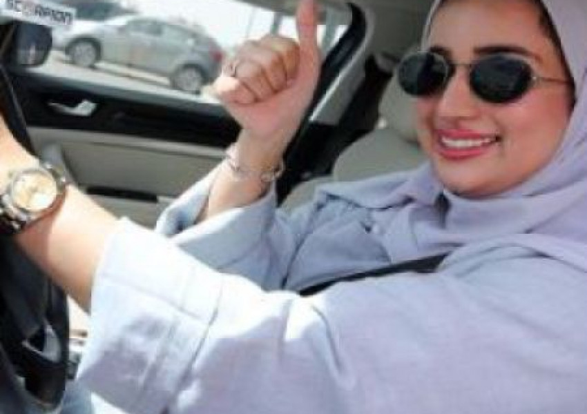 Жените в Саудитска Арабия вече карат автомобили свободно