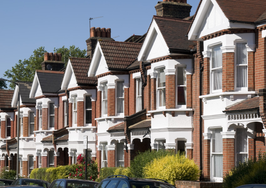 Цените на имотите в Лондон скачат рязко