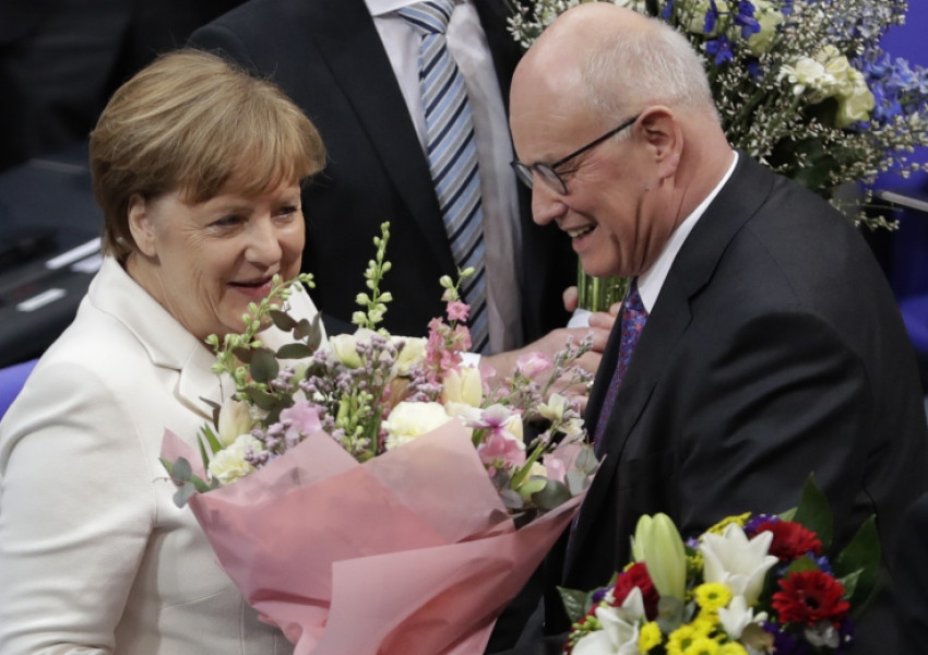 Бундестагът отново избра Меркел за канцлер на Германия